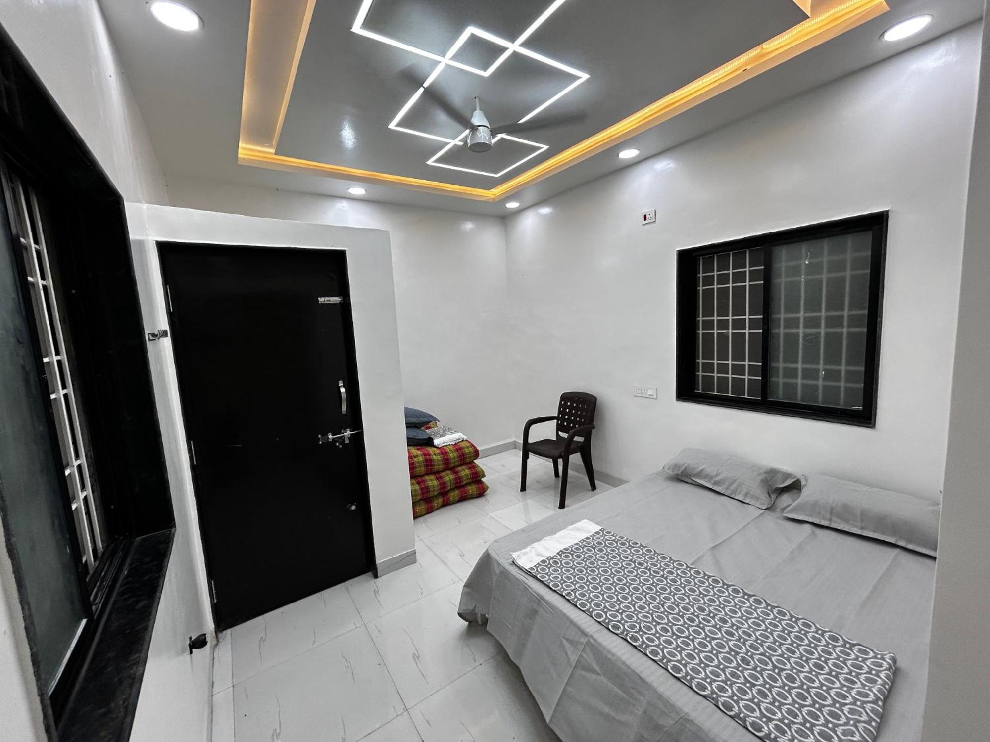 Vatavriksha Guest House,Akkalkot Akalkot Εξωτερικό φωτογραφία